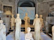 Terracotta statues from the sanctuary of Minerva at Lavinium (supposedly founded by Aeneas). Fourth to third centuries BC (2)