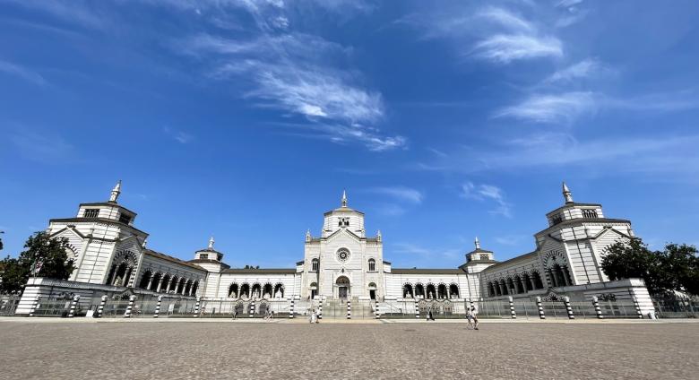 The entrance of the cemetery and the Famedio (at centre). Photo by Dani Vander Horst. 
