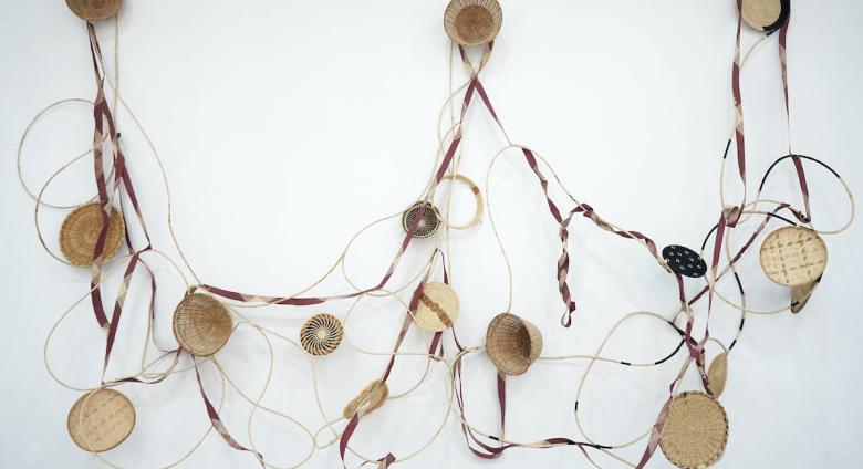 Acaye Kerunen, Kakare, 2021, Mixed media, 370 x 860 x 50 cm (145 5/8 x 338 5/8 x 19 ¾ in.)