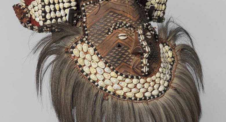 Kuba artist. Mask