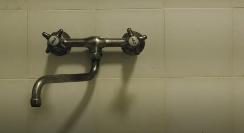 detail sink